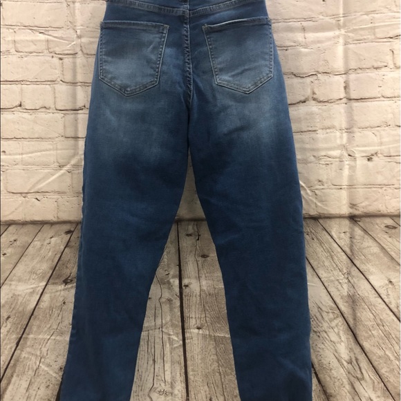 ❤️🔥YMI Kozy Fit Distressed Jeans Jogger Style ❤️🔥Measurements in Photos❤️🔥 - Picture 3 of 14